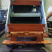 زباله کش|خودرو سنگین|برخوار, |دیوار