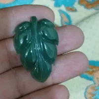 یشم اعلا درجه یک / زمرد زامبیا / انواع یاقوت