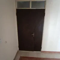 درب ورودی آپارتمان ،