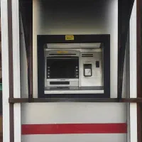 خودپرداز atm درحد