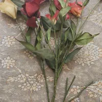 گل  مصنوعی برای گلدان و درب اتاق