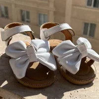 کفش و بوت دخترونه ۳ ساله|کفش و لباس بچه|محمدشهر, همایون ویلا|دیوار