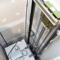 نصب و تعمیرات و سرویس آسانسور