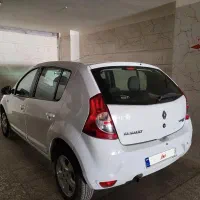 ساندرو بدون رنگ صفر