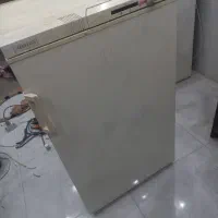 یخچال ازمایش کوچک قدیمی ۷فوت