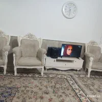 مبل و جاکفشی و میز تلویزیون