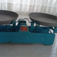 ترازو دو کفه ای|فروشگاه و مغازه|بندر انزلی, پرستار|دیوار