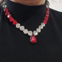 گردنبند نگین قرمز