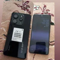 گوشی سالم 14 ماه گارانتی دارد