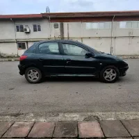 206 مدل ۸۲ سالم