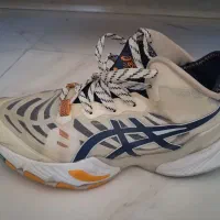 کفش والیبال ویتنام اصلی سایز ۴۴