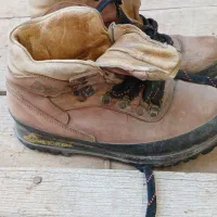 کفش کوهنوردی ۳۹/۴۰