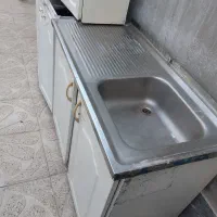 سینک و کابینت اشپزخانه