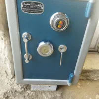 گاو و|ابزارآلات|گنبد کاووس, |دیوار