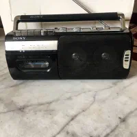 رادیو ظبط سونی اصل توکیو ژاپن سالم و تمیز در حد نو