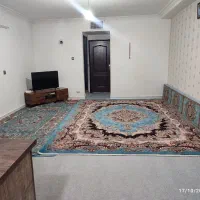 رهن-و-اجاره-واحد-همکف-یک-خواب-با-حیاط-و-پارکینگ
