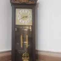 ساعت|ساعت دیواری و تزئینی|نیشابور, ۲۲ بهمن|دیوار