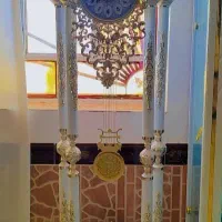 ساعت سلطنتی ایستاده