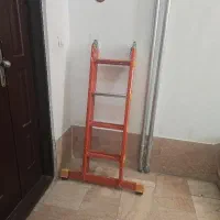 نردبان آلمینیوم تاشو8پله