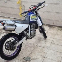 تریل سوزوکی ۲۵۰ برگه گمرک و بیمه