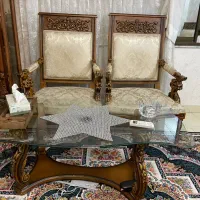 مبل 7 نفره...1عدد جلو مبلی بزرگ 2عدد کوچک