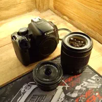 دوربین کانن۷۰۰dهمراه دو لنز|دوربین عکاسی و فیلم‌برداری|اراک, |دیوار