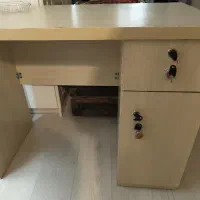 میز تحریر چوبی