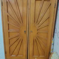 کمد دو درب و دراور ۴ کشو با آینه