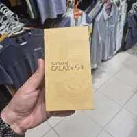 سامسونگ Galaxy S5 با حافظهٔ ۱۶ گیگابایت|موبایل|شیراز, شاهچراغ|دیوار