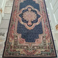 فرش کناره و فرش آشپزخانه  سالم وبدون زدگی