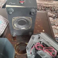 یک عدد اسپیکر و دو عدد باند