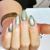 تخفیف ویژه خدمات کاشت ناخن