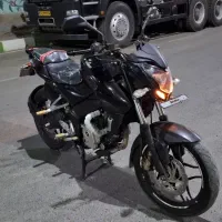 ns 200 مشکی