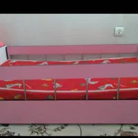 تخت کودک|تخت و سرویس خواب|قم, سراجه|دیوار