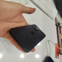 اپل iPhone 15 normal با حافظهٔ ۵۱۲ گیگابایت معاوضه|موبایل|مشهد, عامل|دیوار