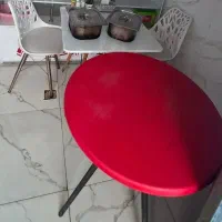 دو دست میز و صندلی در حد نو