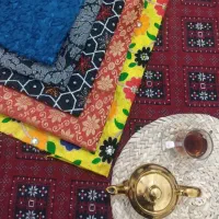 تیکه های پارچه ته طاقه