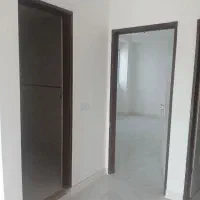 فروش آپارتمان ۱۲۰ متری نوساز طبقه سوم با آسانسور|فروش آپارتمان|نهاوند, |دیوار