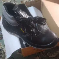 کفش کار|کیف، کفش، کمربند|شیروان (خراسان), |دیوار