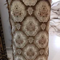 پشتی و زیر پایه