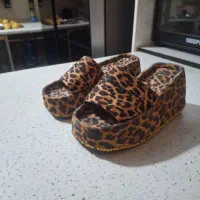 دمپایی پلنگی