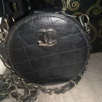 مانتو و کیف|کیف، کفش، کمربند|رشت, پارک شهر|دیوار