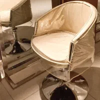 وسایل سالن آرایشی ،صندلی ،کنسول،میز ناخن|آرایشگاه و سالن‌های زیبایی|تهران, زعفرانیه|دیوار