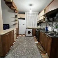 آپارتمان ۶۰ متری ،طبقه اول ،نزدیک به حاشیه