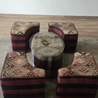 پاف گلیمی همراه با میز