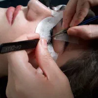 تخفیف ویژه آموزش اکستنشن مژه لیفت ابرو کاشت مژه|خدمات آرایشگری و زیبایی|زاهدان, |دیوار