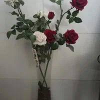 گل و گلدان