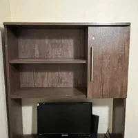 میز کامپیتور کتابخانه دار