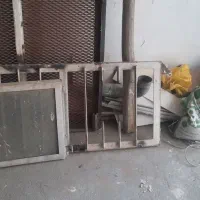 پنجره درآهنی درچوبی