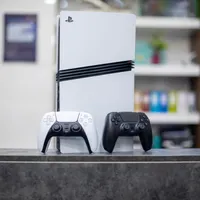 کنسول PS 5 PRO 2TB با دو دسته اصلی